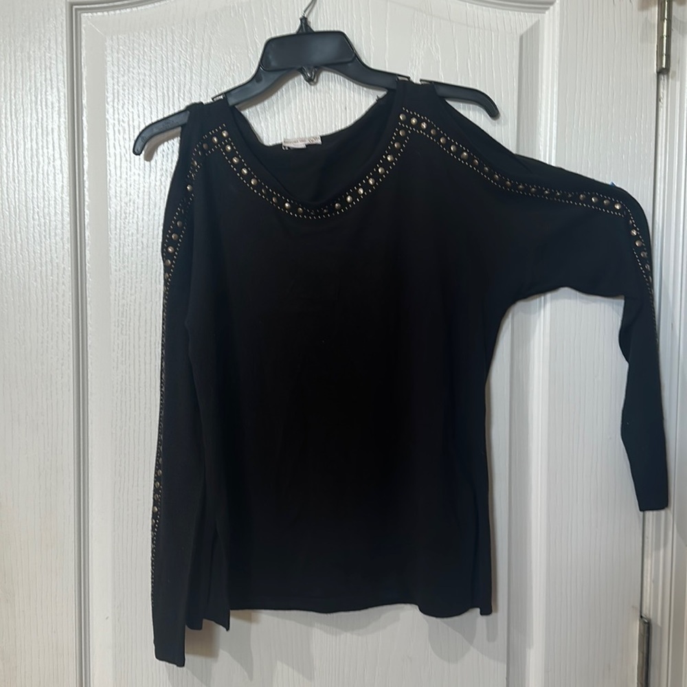 Westport 1962 Sz XS black antiq gold studded cold shoulder l/s sweater